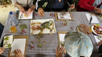 PraatHuis bij Eigen Wij: Gezellig samen praten & maken